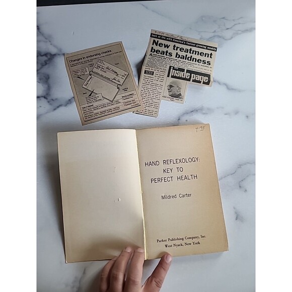 Hand Reflexology: Key To Perfect Health By Mildred Carter Paperback - Picture 2 of 10